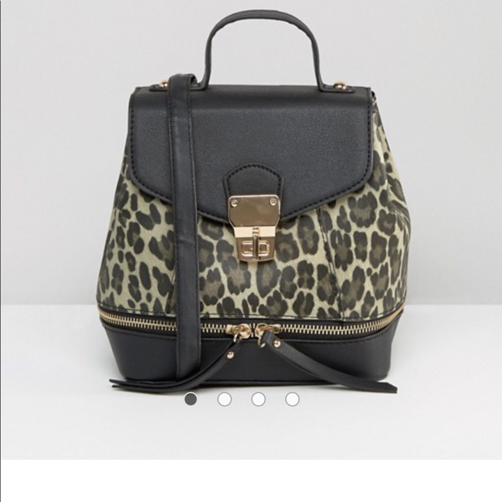 NWT New Look Animal Print Crossbody Purse